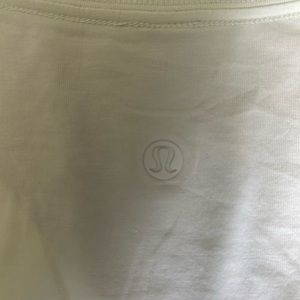 Lululemon shirt